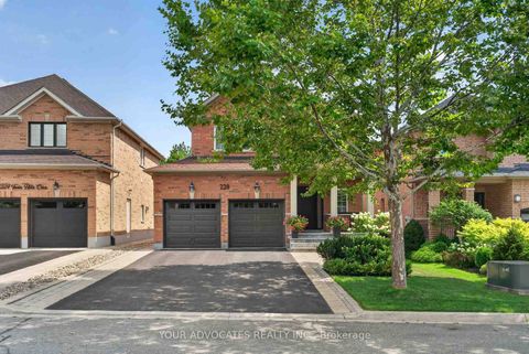 Photo 1 at 228 Twin Hills Crescent, Vellore Village, Vaughan