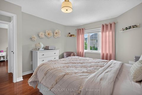 Photo 19 at 228 Twin Hills Crescent, Vellore Village, Vaughan