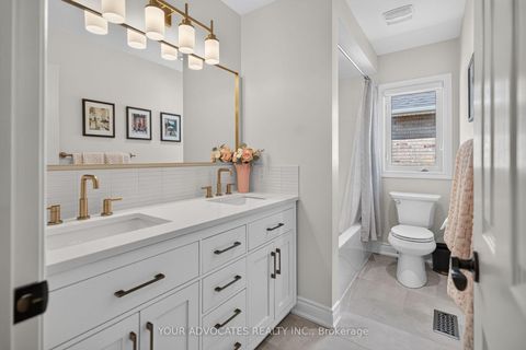 Photo 23 at 228 Twin Hills Crescent, Vellore Village, Vaughan