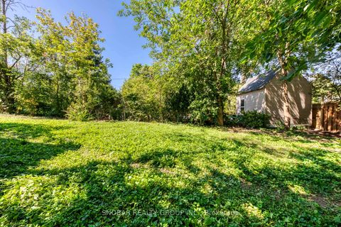 Photo 28 at 40 Dixon Road, Humber Heights, Toronto