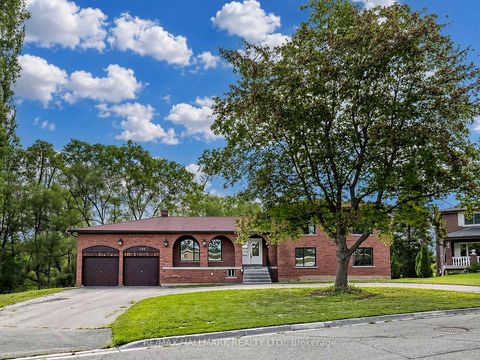 Photo 5 at 155 Dennison Street, King City, King
