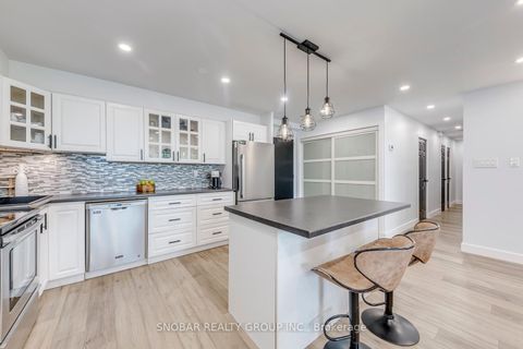 Photo 4 at 204 - 15 La Rose Avenue, Humber Heights, Toronto