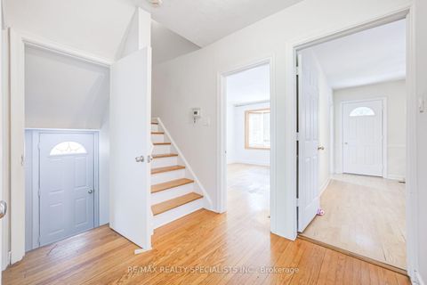 Photo 12 at 47 Singleton Road, Maryvale, Toronto