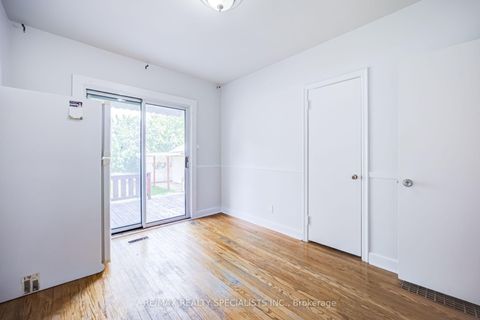 Photo 15 at 47 Singleton Road, Maryvale, Toronto