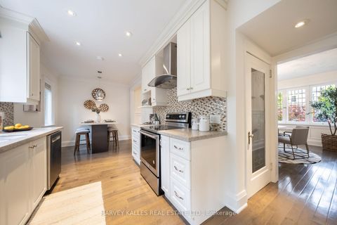 Photo 20 at 6 Browside Avenue, Forest Hill South, Toronto