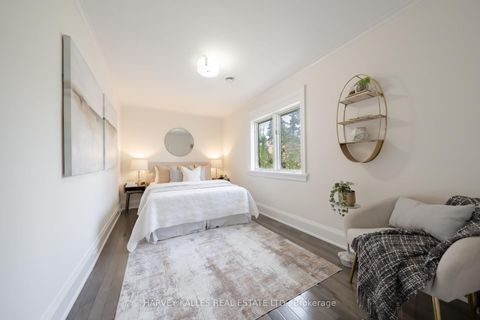 Photo 31 at 6 Browside Avenue, Forest Hill South, Toronto
