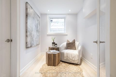 Photo 35 at 6 Browside Avenue, Forest Hill South, Toronto