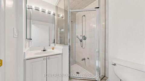 Photo 11 at 1120 - 28 Sommerset Way, Willowdale East, Toronto