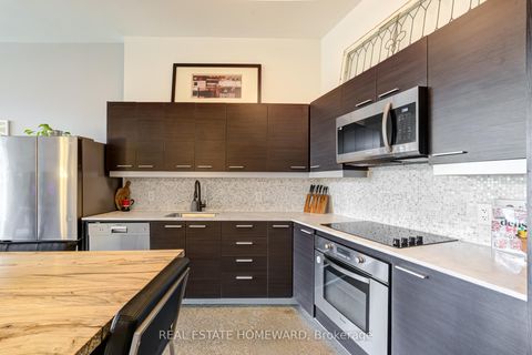 Photo 8 at 310 - 549 King Street E, Moss Park, Toronto