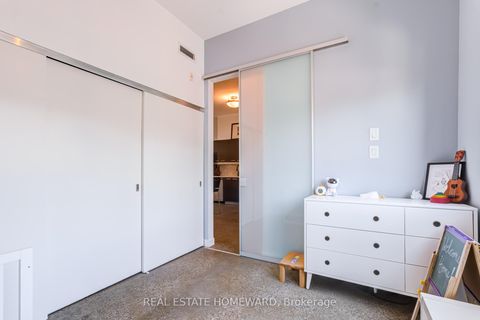 Photo 13 at 310 - 549 King Street E, Moss Park, Toronto