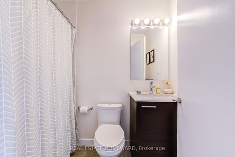 Photo 14 at 310 - 549 King Street E, Moss Park, Toronto