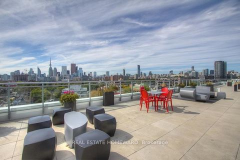 Photo 24 at 310 - 549 King Street E, Moss Park, Toronto
