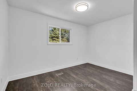 Photo 17 at 43 Davies Crescent, Grove East, Barrie