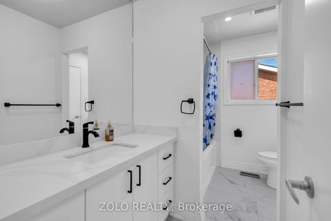 Photo 24 at 43 Davies Crescent, Grove East, Barrie
