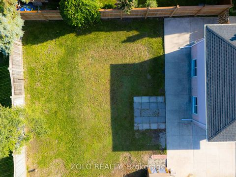 Photo 43 at 43 Davies Crescent, Grove East, Barrie