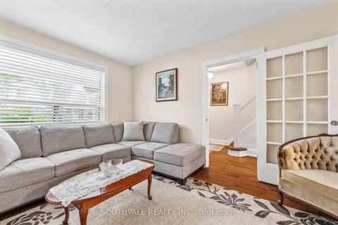 Photo 6 at 67 Kings Park Boulevard, East York, Toronto