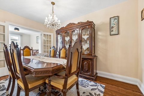 Photo 10 at 67 Kings Park Boulevard, East York, Toronto