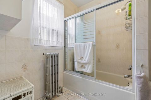 Photo 22 at 67 Kings Park Boulevard, East York, Toronto