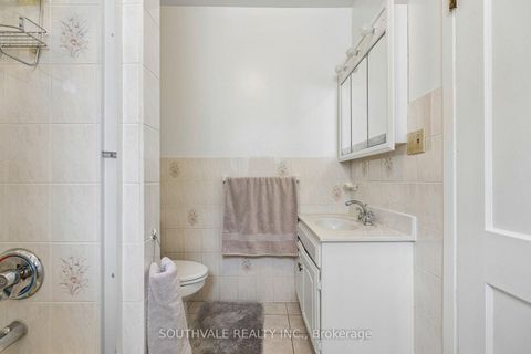 Photo 31 at 67 Kings Park Boulevard, East York, Toronto