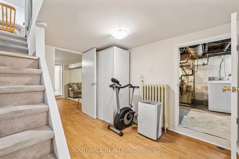 Photo 32 at 67 Kings Park Boulevard, East York, Toronto