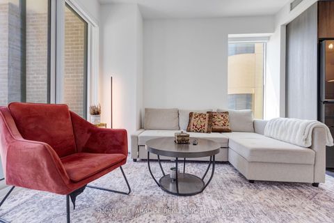 Photo 5 at 319 - 100 Eagle Rock Way, Rural Vaughan, Vaughan