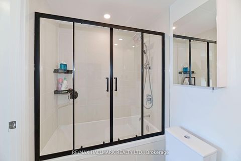 Photo 13 at 606 - 5 Soudan Avenue, Mount Pleasant West, Toronto