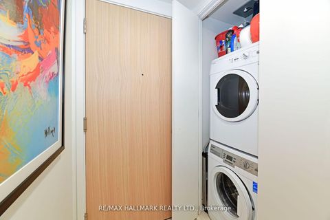 Photo 19 at 606 - 5 Soudan Avenue, Mount Pleasant West, Toronto