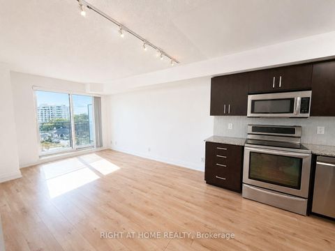Photo 9 at 608 - 1 De Boers Drive, York University Heights, Toronto