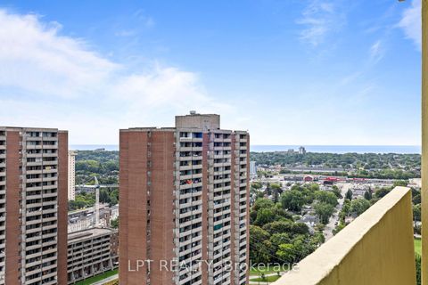 Photo 13 at 2811 - 5 Massey Square, Crescent Town, Toronto