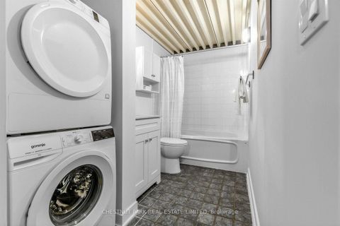 Photo 6 at 409 - 160 Baldwin Street, Chinatown, Toronto