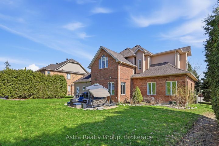 Photo 37 at 74 Kootenay Ridge, Rural Vaughan, Vaughan