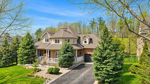 Photo 2 at 74 Kootenay Ridge, Rural Vaughan, Vaughan