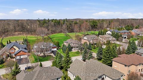 Photo 4 at 74 Kootenay Ridge, Rural Vaughan, Vaughan