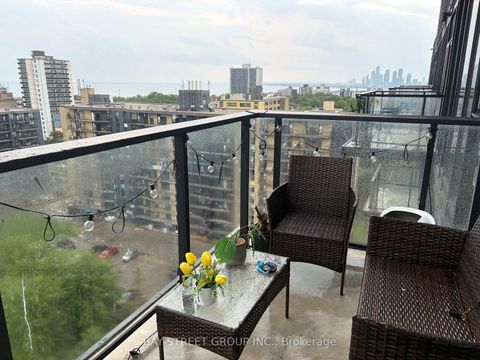 Photo 5 at 1105 - 270 Dufferin Street, South Parkdale, Toronto