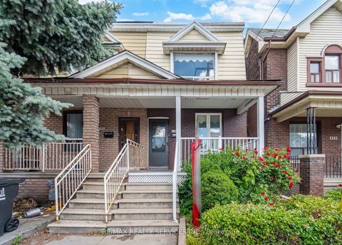 Photo 1 at 1147 Dufferin Street, Junction, Toronto
