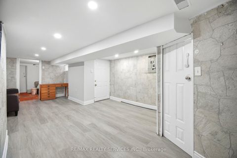 Photo 30 at 1147 Dufferin Street, Junction, Toronto
