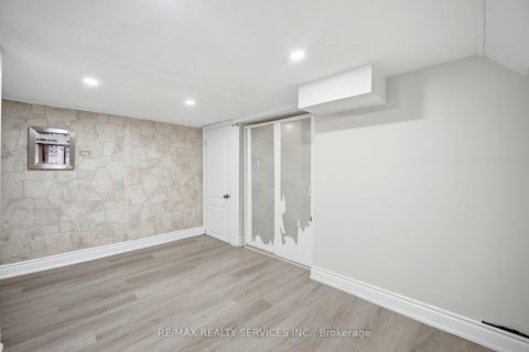 Photo 35 at 1147 Dufferin Street, Junction, Toronto