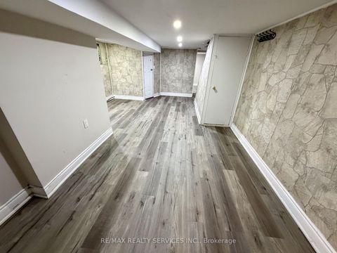 Photo 37 at 1147 Dufferin Street, Junction, Toronto