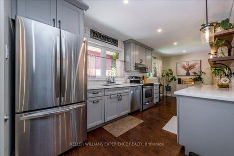 Photo 10 at 92 Johnson Street, Codrington, Barrie