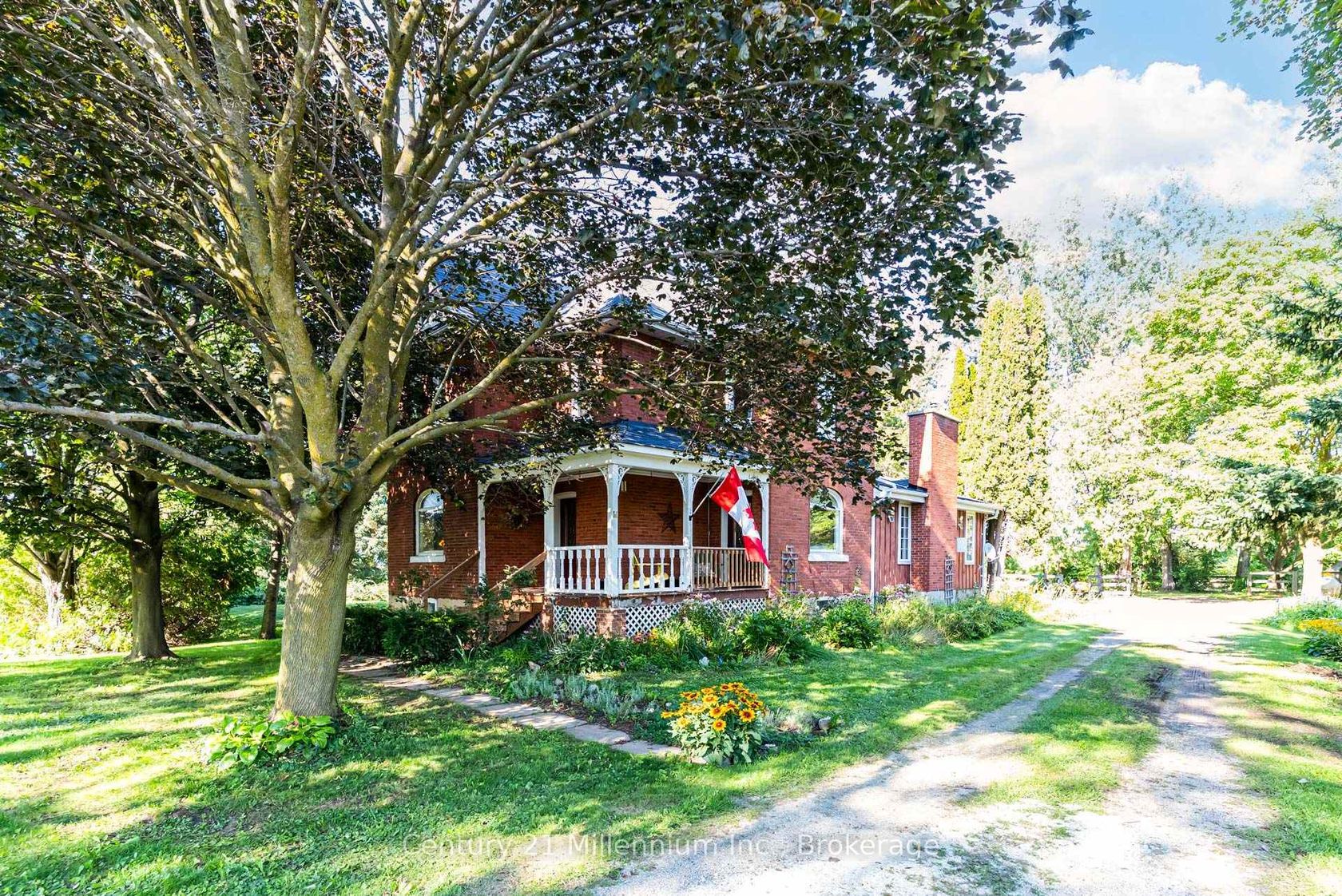1851 6 Concession N, Rural Clearview, Clearview photo number 2