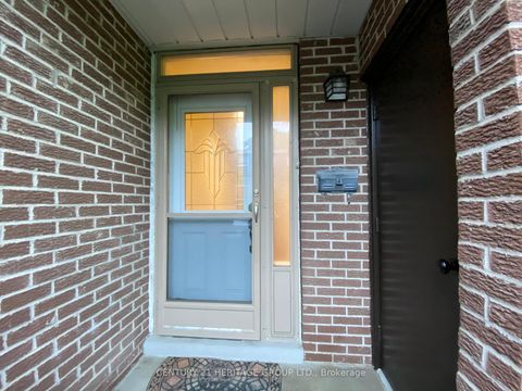 Photo 3 at 65 Black Hawk Way, Branson, Toronto