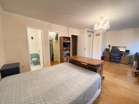 Photo 15 at 65 Black Hawk Way, Branson, Toronto