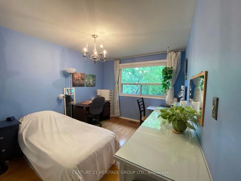 Photo 18 at 65 Black Hawk Way, Branson, Toronto