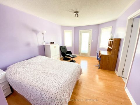 Photo 32 at 7 Braehead Drive, Jefferson, Richmond Hill