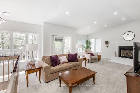 Photo 14 at 147 Anne Street N, Sunnidale, Barrie