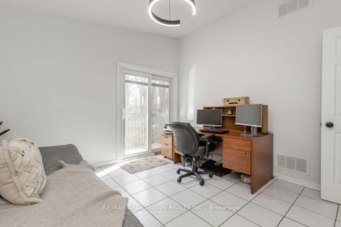 Photo 25 at 147 Anne Street N, Sunnidale, Barrie