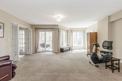 Photo 33 at 147 Anne Street N, Sunnidale, Barrie