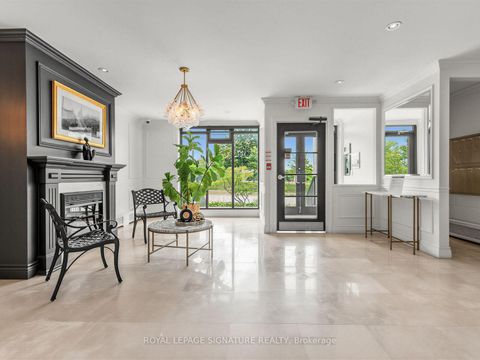 Photo 2 at 106 - 1901 Bayview Avenue, Leaside, Toronto