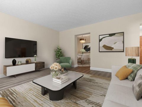 Photo 9 at 106 - 1901 Bayview Avenue, Leaside, Toronto
