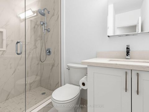 Photo 16 at 106 - 1901 Bayview Avenue, Leaside, Toronto